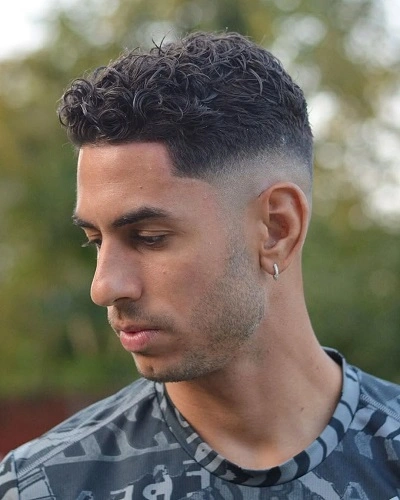 Mid Fade Curly Skin Fade